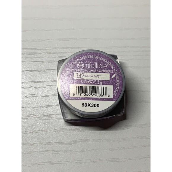 L'Oreal Infallible 24 Hour Eyeshadow, 755 With a Twist RARE HTF Purple 342 NEW - Picture 3 of 7
